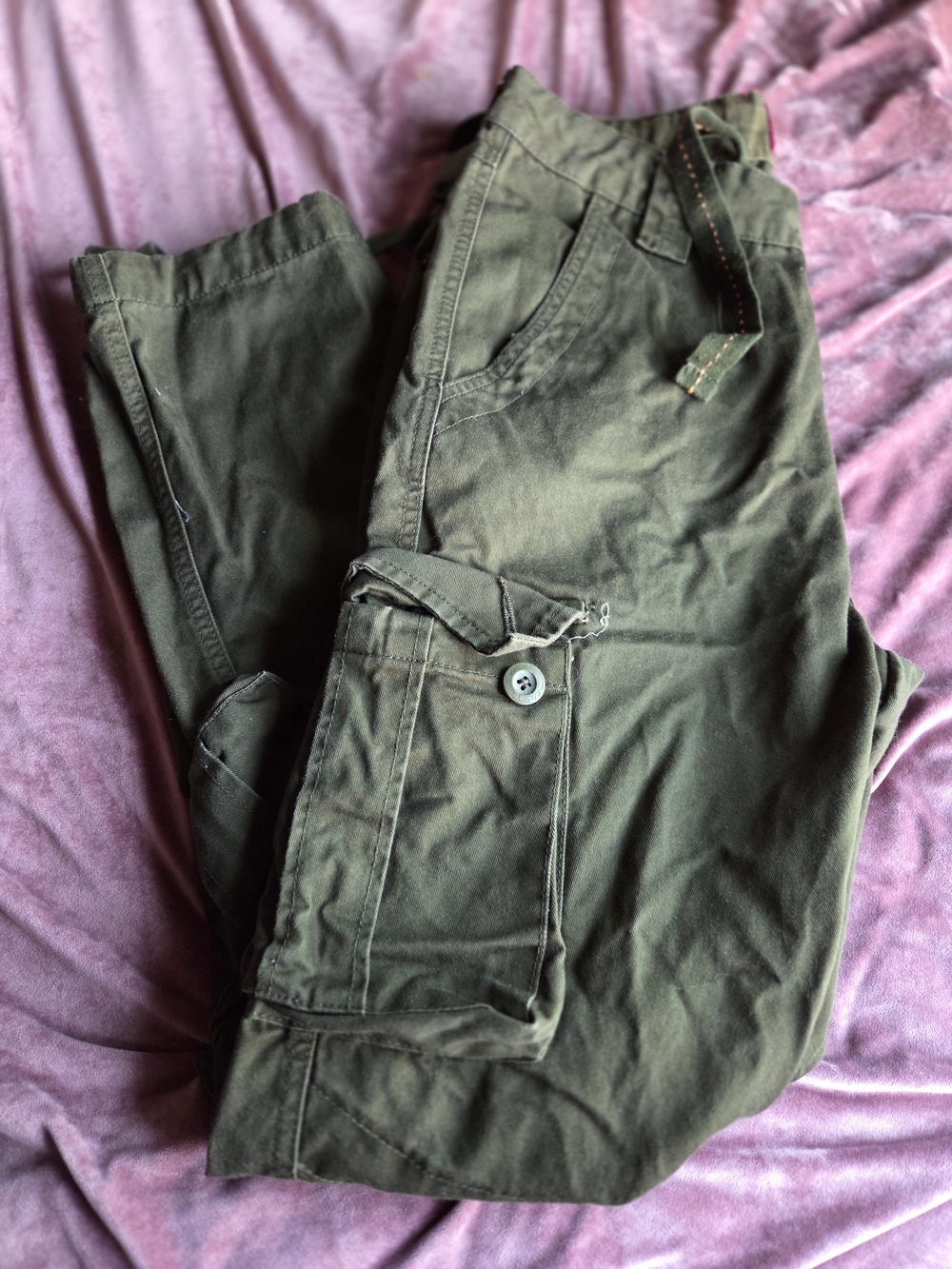 Match Olive Utility Pants with Pink Label